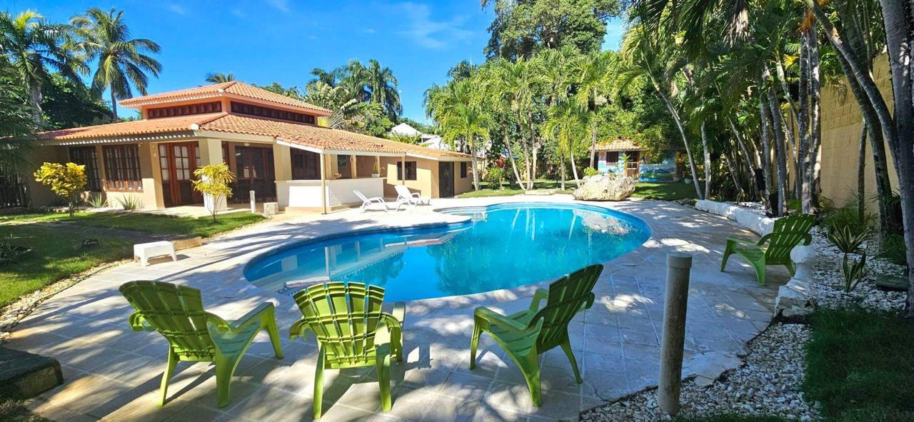 Villa Tropical de Lujo con Casa de Huéspedes y Piscina en Perla Marina, Cabarete